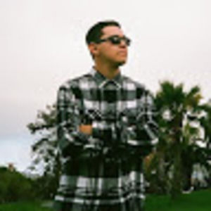 Meet your Posher, Adrian